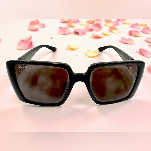Gucci Black and Gold Sunglasses Luxury Eyewear #5. - Picture 6 of 14